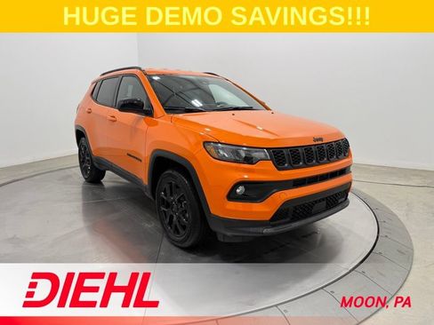 New 2026 Jeep Compass Latitude AWD/4WD image 1