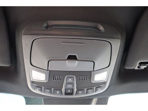 Used 2018 Ford Expedition Limited w/ Equipment Group 301A AWD/4WD image 46