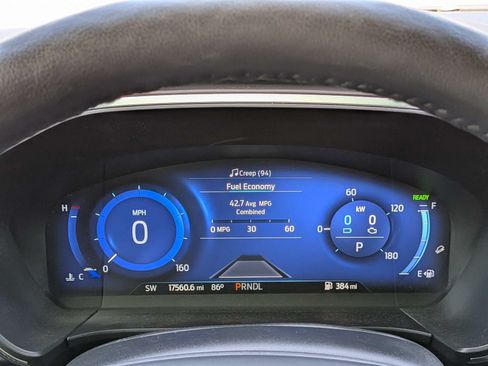 Used 2020 Ford Escape Titanium FWD image 26