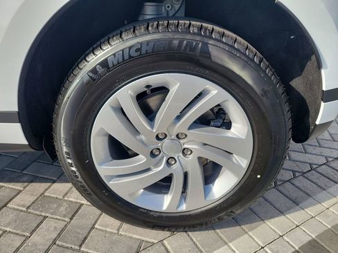 New 2026 Land Rover Range Rover Evoque S image 14