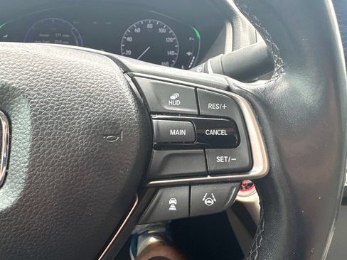Used 2020 Honda Accord Touring image 17