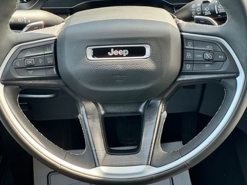 Used 2022 Jeep Grand Cherokee Limited 4xe w/ MOPAR Finishing Package AWD/4WD image 21