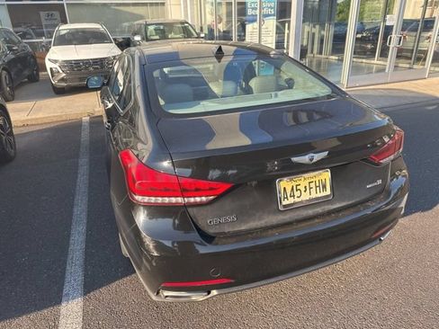Used 2016 Hyundai Genesis 3.8 AWD/4WD image 9