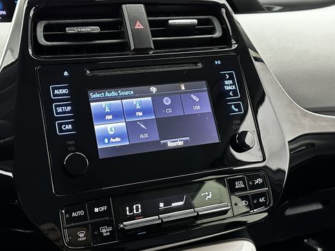 Used 2017 Toyota Prius Two w/ Prius Two Safety Plus Package image 15