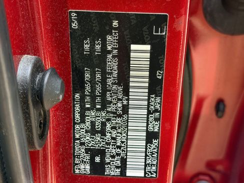 Used 2019 Toyota 4Runner SR5 RWD image 40