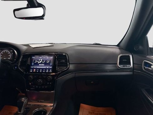 Used 2020 Jeep Grand Cherokee Limited AWD/4WD image 24