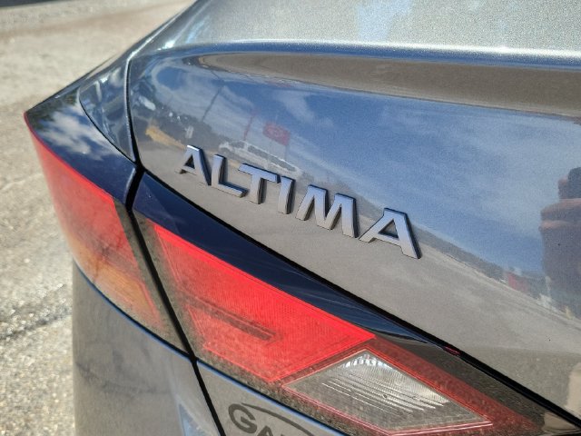 Certified 2024 Nissan Altima 2.5 SV FWD image 8