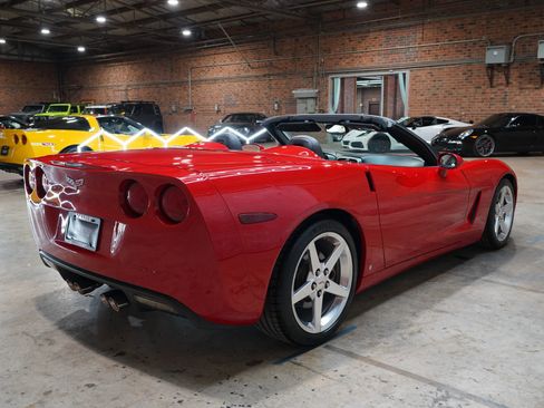 Used 2006 Chevrolet Corvette Convertible w/ Preferred Equipment Group image 37