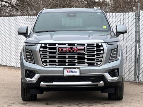 New 2026 GMC Yukon Denali w/ Denali Reserve Package AWD/4WD image 6