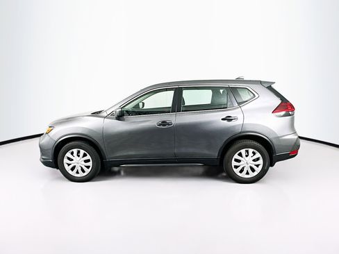 Used 2019 Nissan Rogue S FWD image 4
