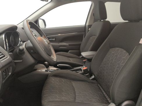 Used 2024 Mitsubishi Outlander Sport ES AWD/4WD image 17