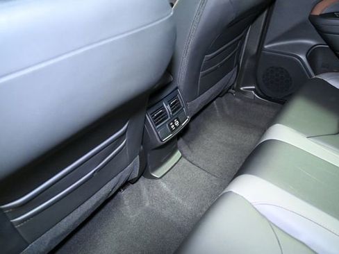 Used 2025 Subaru Forester Sport w/ Popular Package #1 image 40