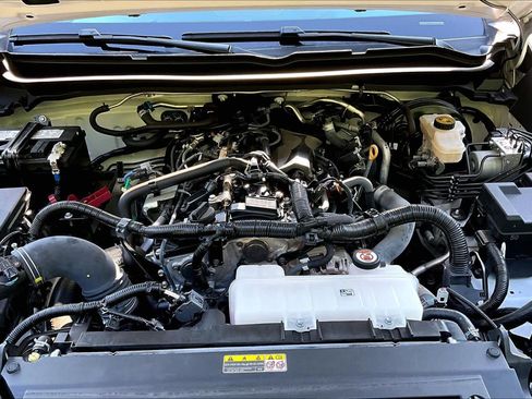 Used 2024 Toyota Tacoma SR RWD image 32