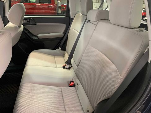 Used 2017 Subaru Forester 2.5i Premium w/ Popular Package #2A image 5