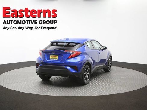 Used 2021 Toyota C-HR XLE FWD image 38