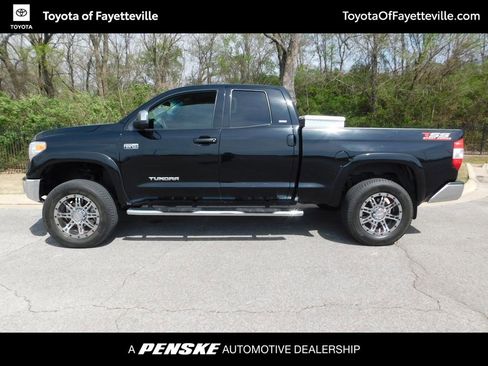 Used 2015 Toyota Tundra SR5 image 2