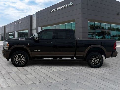 Used 2024 RAM 2500 Limited w/ Towing Technology Group AWD/4WD image 2