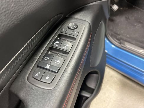 Used 2025 Dodge Durango GT image 24