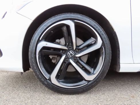 Certified 2022 Honda Accord Sport image 9