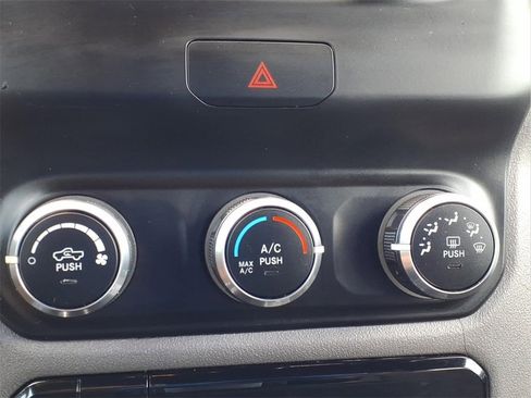 Used 2021 RAM 2500 Big Horn image 14