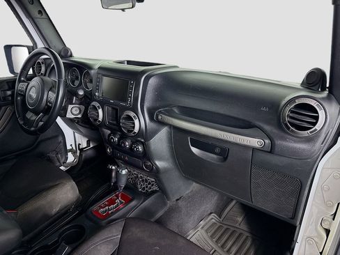 Used 2014 Jeep Wrangler Unlimited Sport w/ Connectivity Group image 24