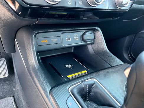 Certified 2024 Honda Civic Touring image 26