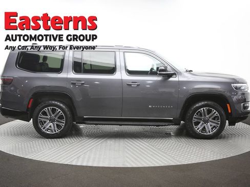 Used 2024 Jeep Wagoneer Series II AWD/4WD image 48