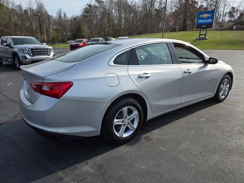 Used 2022 Chevrolet Malibu LS w/ Driver Confidence Package II FWD image 8