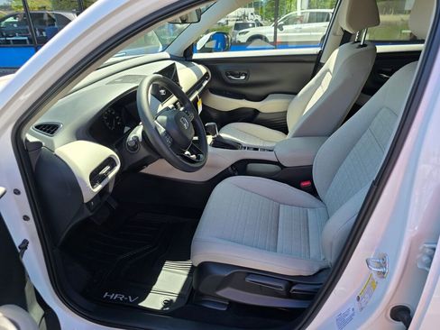 New 2026 Honda HR-V LX image 20