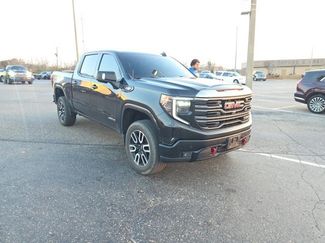Used 2024 GMC Sierra 1500 AT4 w/ Technology Package video 1