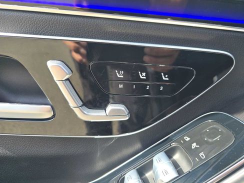 Used 2023 Mercedes-Benz S 500 4MATIC w/ AMG Line image 25