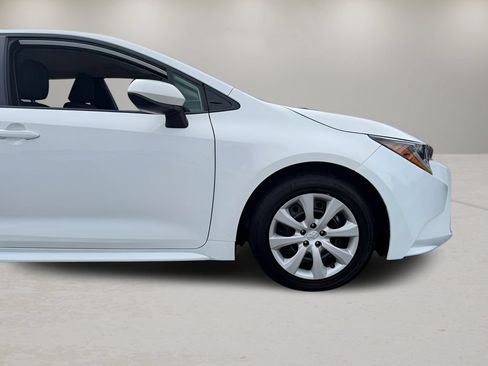 Used 2024 Toyota Corolla LE FWD image 23