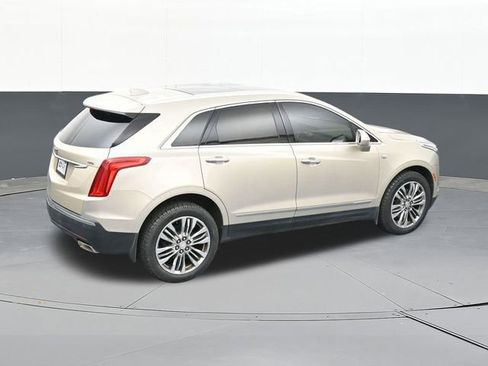 Used 2017 Cadillac XT5 Premium Luxury image 61