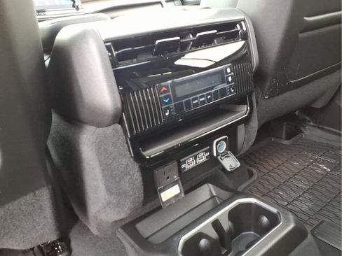 New 2026 Jeep Grand Wagoneer L Limited AWD/4WD image 16