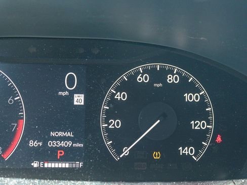 Used 2024 Honda HR-V Sport image 21