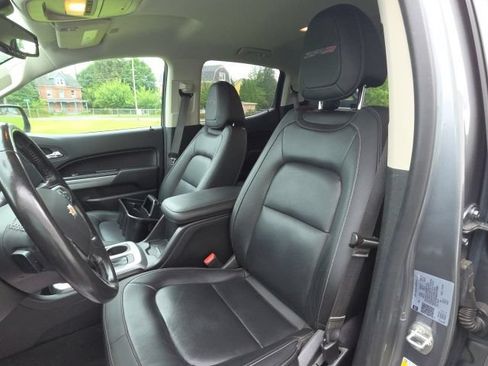 Used 2022 Chevrolet Colorado ZR2 w/ ZR2 Dusk Special Edition AWD/4WD image 14