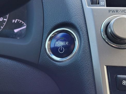 Used 2013 Lexus RX 450h FWD image 32