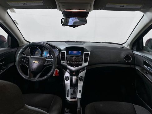 Used 2015 Chevrolet Cruze LT FWD image 19