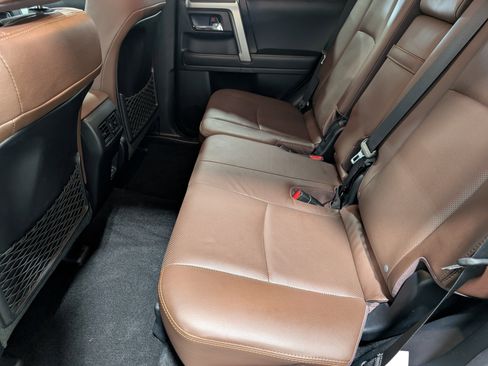 Used 2023 Toyota 4Runner Limited AWD/4WD image 12
