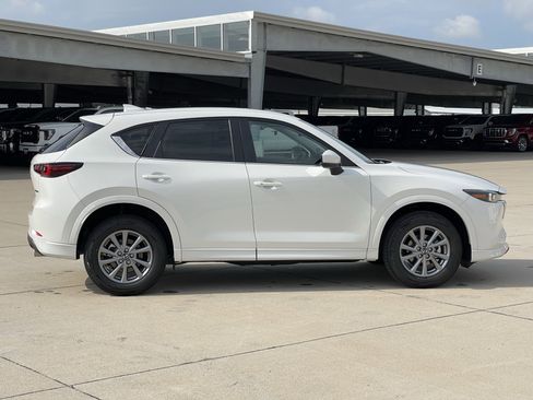 New 2025 MAZDA CX-5 AWD 2.5 S w/ Preferred Package image 11