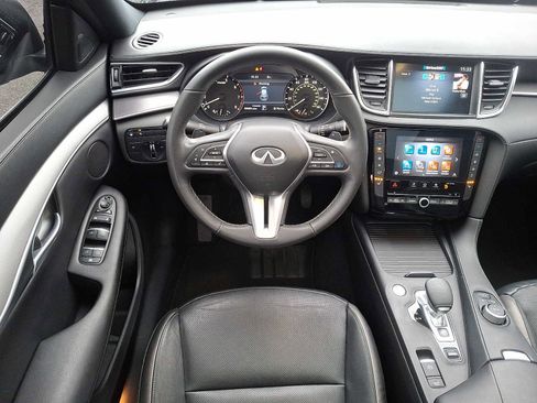 Used 2022 INFINITI QX50 Luxe w/ Appearance Package AWD/4WD image 12