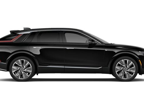New 2026 Cadillac Lyriq Signature Luxury AWD/4WD image 15