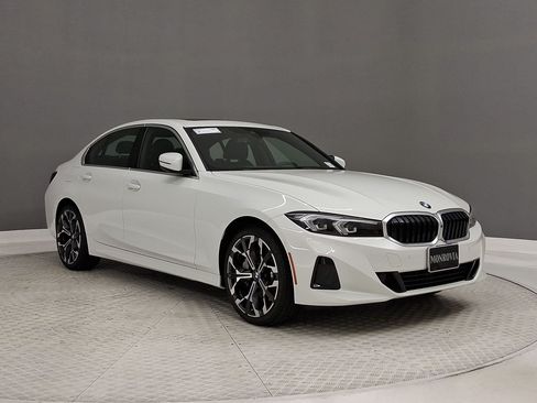 Used 2026 BMW 330i Sedan w/ Convenience Package RWD image 7