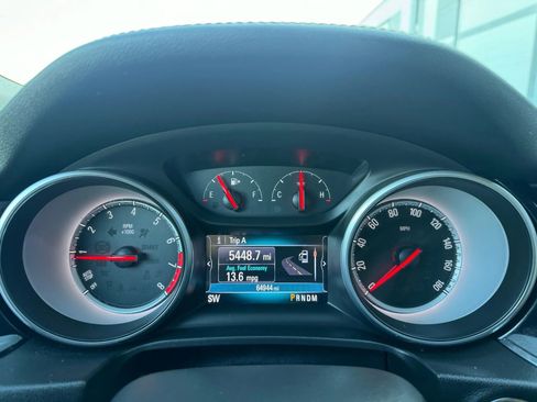 Used 2018 Buick Regal Preferred w/ Sights and Sounds Package image 10