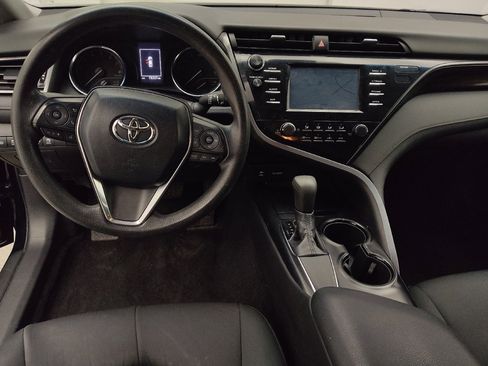 Used 2019 Toyota Camry LE image 22