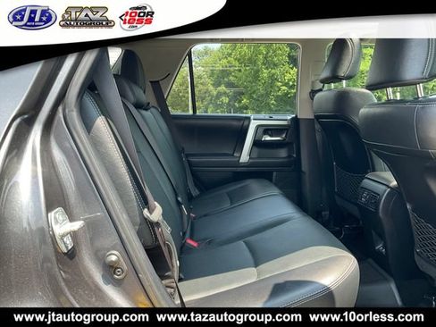 Used 2022 Toyota 4Runner Limited AWD/4WD image 15