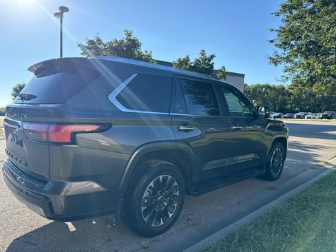 Used 2024 Toyota Sequoia Limited AWD/4WD image 5