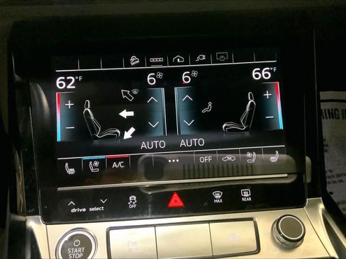 Used 2022 Audi e-tron Premium Plus AWD/4WD image 35