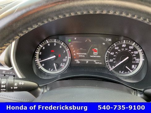 Used 2021 Toyota Highlander XLE AWD/4WD image 30