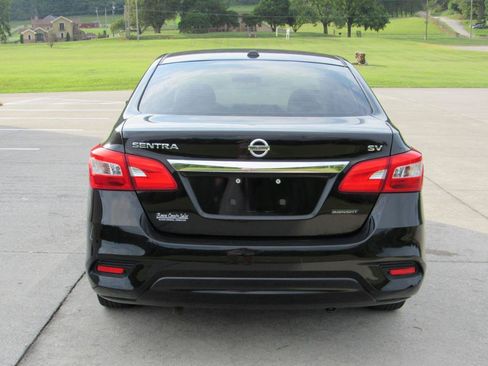 Used 2017 Nissan Sentra SV FWD image 9